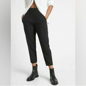 Athleta Nolita Slim Tapered Crop Pant Lined Pant Size 12T